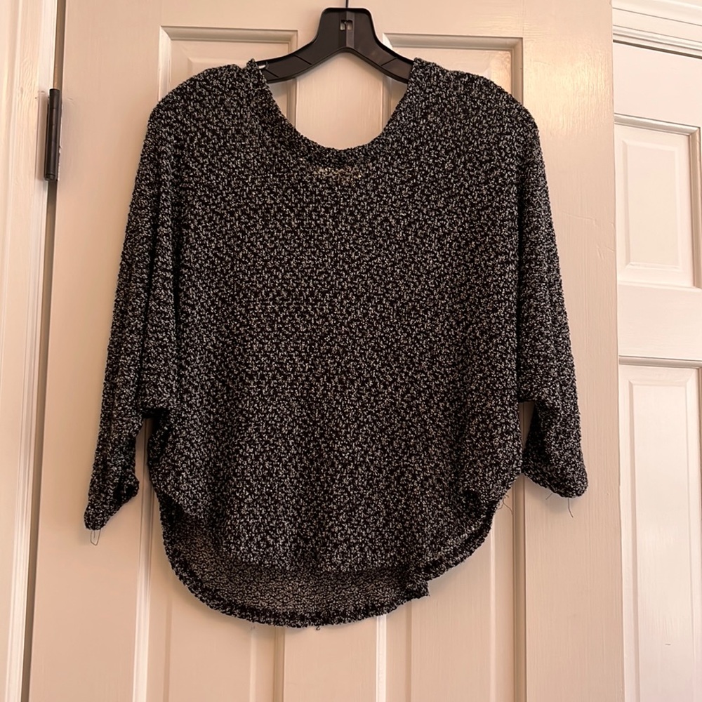 Staring at stars dark gray sweater in size XS